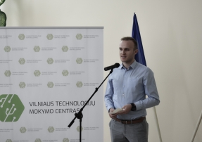 0002_ems_diplomai_20190628-22-of-95_1561805089-72ce310f82859f112497b869df77a4b0.JPG