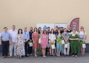 0004_2020-06-19-akademijait-diplomai-70_1592911863-b048f3b3723988a88b073d87e24673ee.jpg