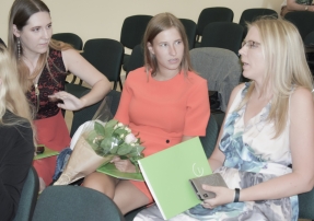 0011_ems_diplomai_20190628-84-of-95_1561805155-32056bfbffe6a92066a78178cc46b5e8.JPG