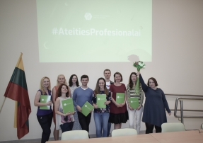 0013_ems_diplomai_20190628-86-of-95_1561805156-241fbcf68b0d82f2054c3552c4e43222.JPG